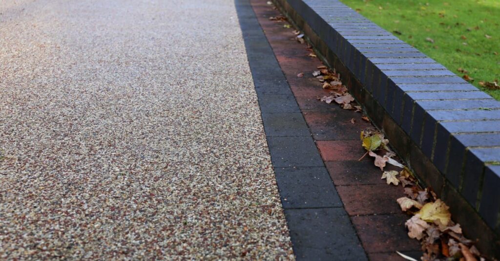Resin bound drive surfacing Resin bound drive surfacing Stratford