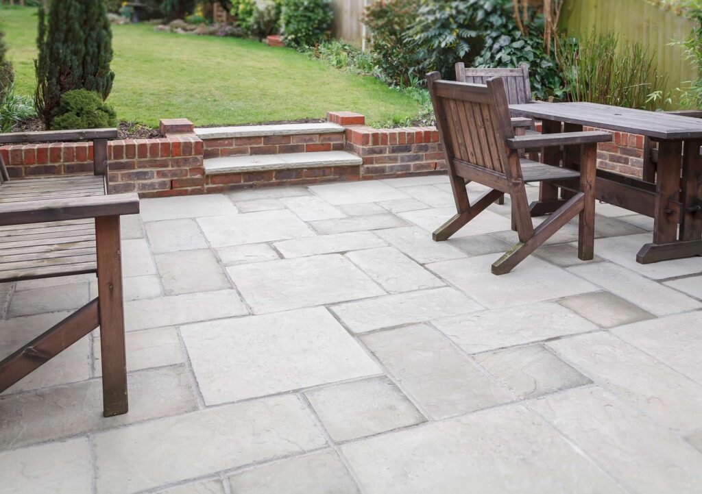 Patio paving installers near Patio paving installers near Stratford